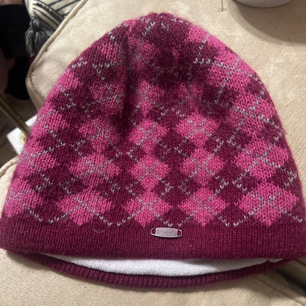 Columbia Pink and Burgundy Knit Beanie